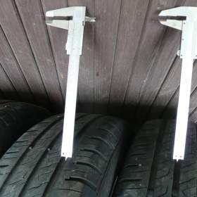 Foto inzerátu Originál 4kusy ALU kola s letním obutím na Ford Fushion