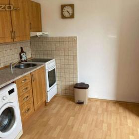 Pronájem bytu 1+1 v Místku / 18357804