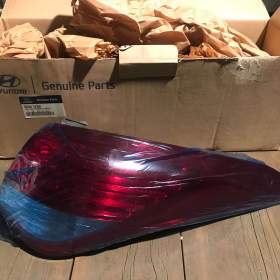 Pravé zadní světlo Hyundai I40 / 18377297