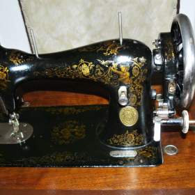 Šicí stroj historický SINGER v.č. 413990, rok výroby:  1870 / 18401917