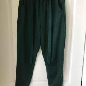Fotka k inzerátu Prodám kalhoty zn. Reserved, vel. L, lahvově zelená / 18425751
