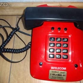 Telefon / 18448276