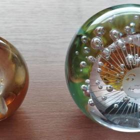 Foto inzerátu Keramika, porcelán: talíře, tácy, hrníčky, misky, figurky aj. Něco i zdarma