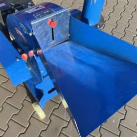 Kladivkový drtič na drcení materiálu CRONIMO s MOTOREM / 18452940