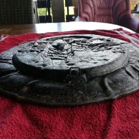 Foto inzerátu PRODÁM STAROŽITNÝ HLINÍKOVÝ ODLITEK PRAHY,  PRAŠNÁ BRÁNA A KARLŮV MOST.