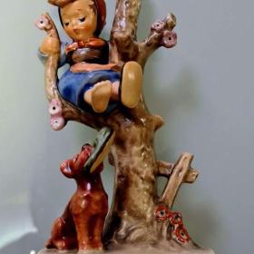 Porcelánová figurka / 18493253
