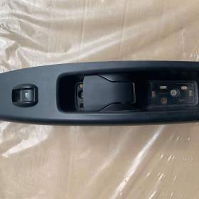 VNITŘNÍ KLIKA PRAVA FIAT DOBLO 10-  / 18520751