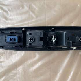 Foto inzerátu VNITŘNÍ KLIKA PRAVA FIAT DOBLO 10-