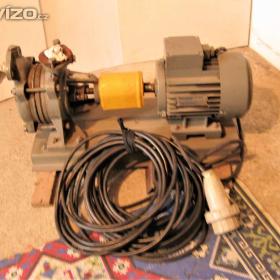 Čerpadlo s motorem / 18522312