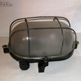 Fotka k inzerátu Nástěnné svítidlo / 17648300