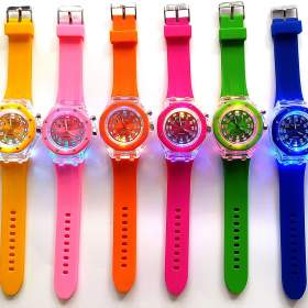 Foto inzerátu Nové, lhké - sportovní hodinky (svítící)