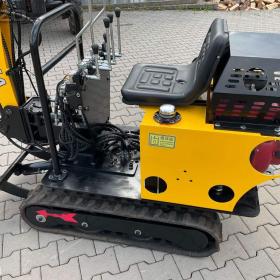 Foto inzerátu Nejlevnější minibagr CR07 s mimoosým kop. 730 kg