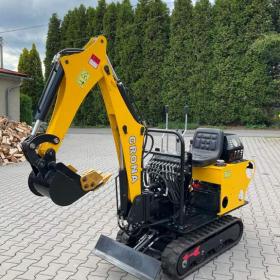 Fotka k inzerátu Nejlevnější minibagr CR07 s mimoosým kop. 730 kg / 17935186