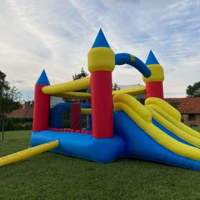 Skákací hrad skluzavka Velikost 11,5m2 -  pronájem / 18585461