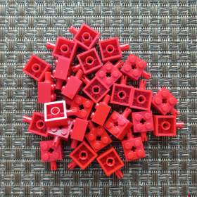 Fotka k inzerátu Prodám 39 ks LEGO 6232 Cihla, upravená 2 x 2  / 18589634