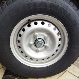 Foto inzerátu VÝPRODEJ! Nový Brzděný přívěs 1.3t náprava, 270x130cm