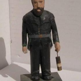 Fotka k inzerátu  figurka horníka – dřevo – ČBÚ Praha  / 17945720