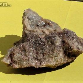 Fotka k inzerátu Lepidolit -  85 x 65 x 35 mm -  fialový -  Rožná  / 19658704