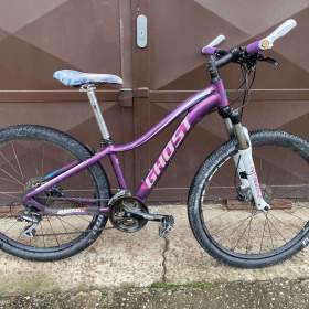 Foto inzerátu Prodám dívčí horské kolo GHOST Lanao 2