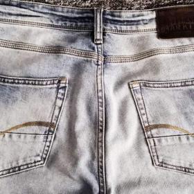 Foto inzerátu Rifle Celio 32/32