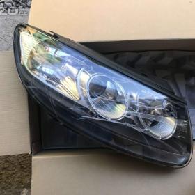 Fotka k inzerátu Pravý přední světlomet HYUNDAI SANTA FÉ / 19963576