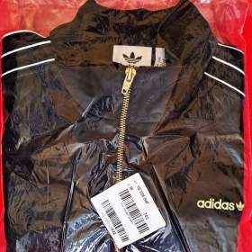 Foto inzerátu NOVÁ SPORTOVNÍ BUNDA ADIDAS ORIGINALS   