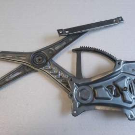 Mechanismus skla dveří pravý přední Opel Signum 03- 05 / 18692708