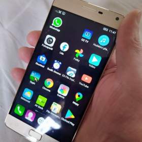 Foto inzerátu Lenovo Vibe P1m 5.5” FHD