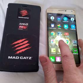 Foto inzerátu Lenovo Vibe P1m 5.5” FHD