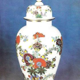 Foto inzerátu Porzellan aus der Mejsner Manufaktur