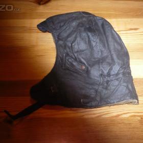 Fotka k inzerátu Kožená kukla na moto / 19964581