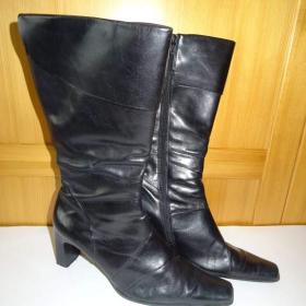 Kozačky Baťa 39 / 18701380