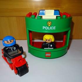 Fotka k inzerátu Lego duplo policejní stanice Zelená Lhota / 18701390
