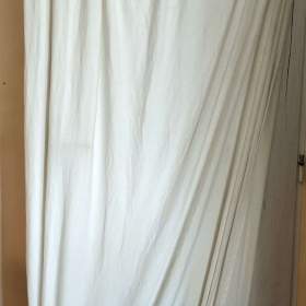 Foto inzerátu Prošívaná čistá velmi hřejivá peřina. Čtyři prostěradla Veba. Povlak na deku.