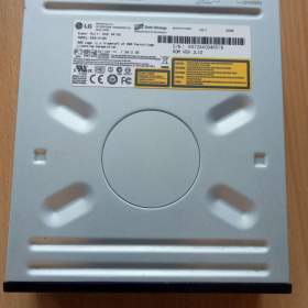 Fotka k inzerátu GSA- H10N LG Super- Multi 16x Dual Layer IDE DVD- RW Optical Drive for X Series / 18718428