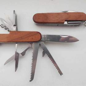 Fotka k inzerátu Kapesní nůž 10v1 / 19221797