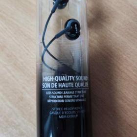 Foto inzerátu Sluchátka SONY