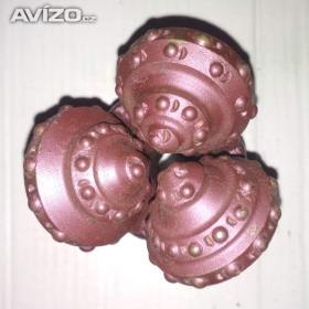 Fotka k inzerátu 3. válečkové roubíkové vrtací dláto pr. 76 mm, závit GOST Z42 / 10216518