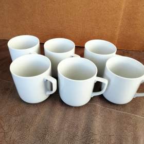 Prodám 12 ks nových čistě bílých porcelánových šálků na espresso / 18750960