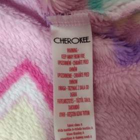 Foto inzerátu Dívčí župan se srdíčky Cherokee.