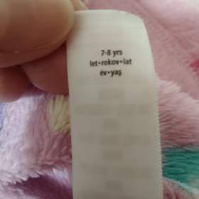 Foto inzerátu Dívčí župan se srdíčky Cherokee.