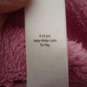 Foto inzerátu Dívčí župan Cherokee.