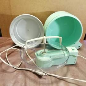 Foto inzerátu Prodám použitý strojek na zmrzlinu zn. Philips