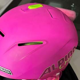 Foto inzerátu ALPINA CHEOS - SKIHELM PINK