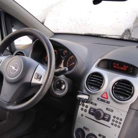 Foto inzerátu OPEL Corsa 1,0i Comfort ČR