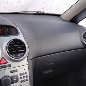 Foto inzerátu OPEL Corsa 1,0i Comfort ČR