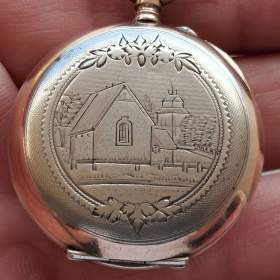 Fotka k inzerátu Stříbrné kapesní hodinky jeptišky s gravírovanou chaloupkou, fůnkční / 18805938