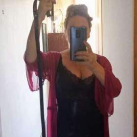Foto inzerátu Středa 10.. do 19.SMS!.telefon neberu!!!kdo tě obejme,bude hyckat a vymazli az do orga........