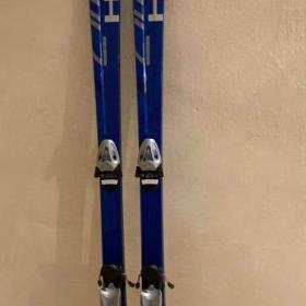 Foto inzerátu Carvingové Lyže HEAD