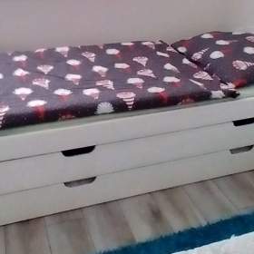 Fotka k inzerátu Vyvýšená postel s úložným prostorem a výsuvným lůžkem / 18824170